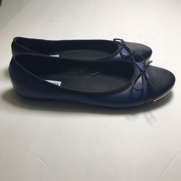 Steve Madden black/Navy flats Sz 8.5 - Picture 2 of 3